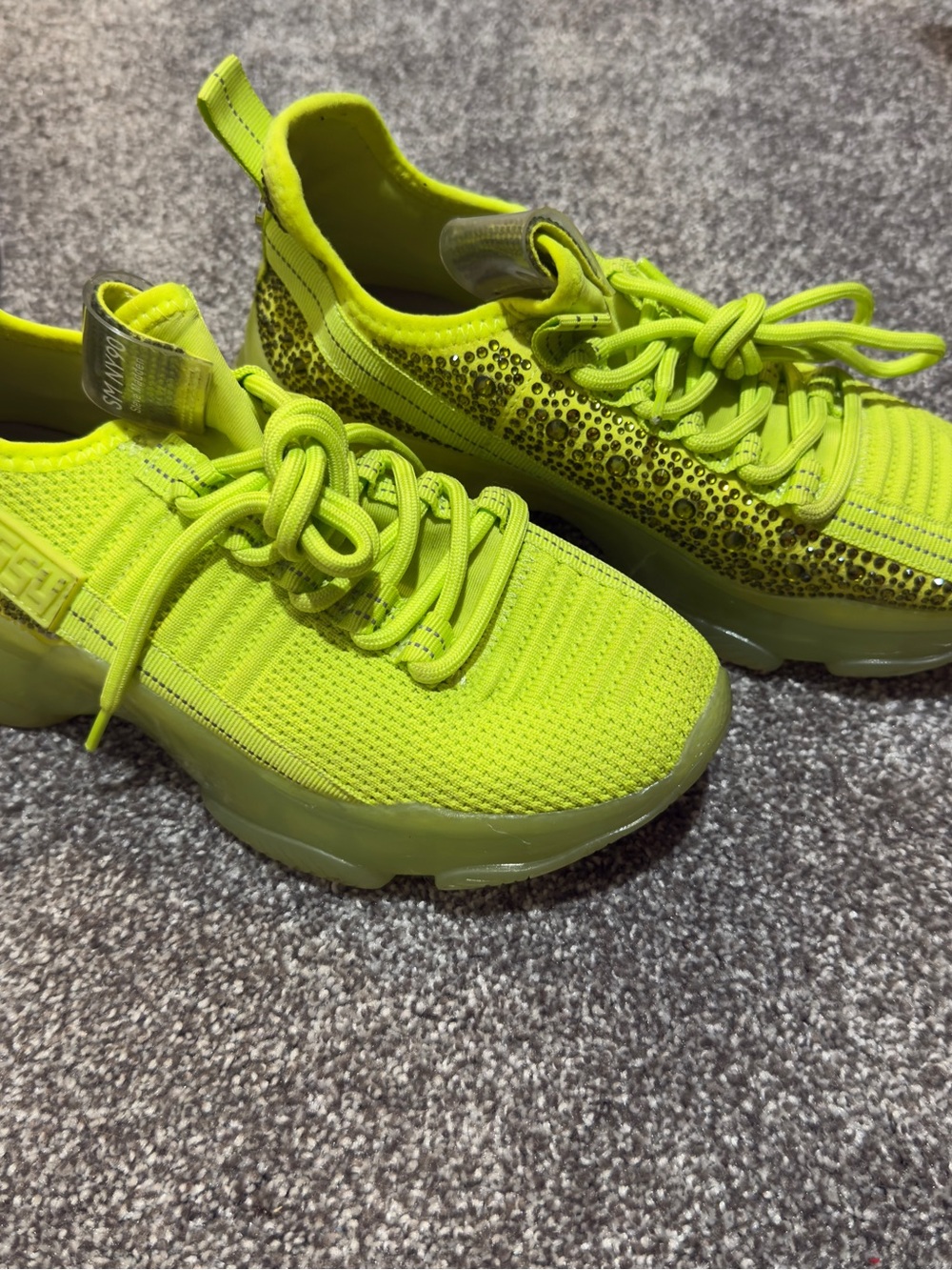 Maxima sneaker